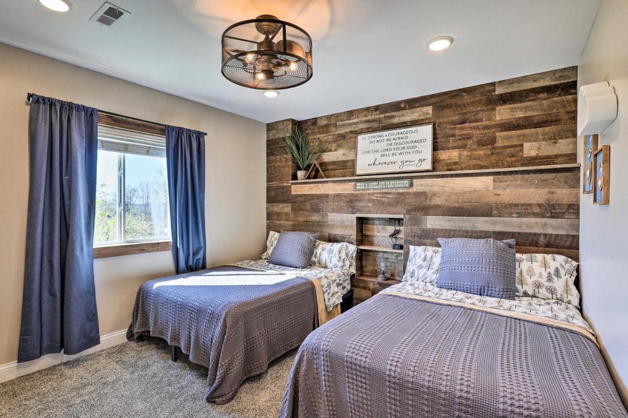 Villa Chic Williamstown Retreat With Pool And Hot Tub! Extérieur photo